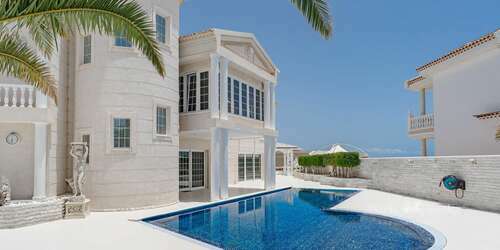 Villa mit 6 Schlafzimmern -  La Caleta