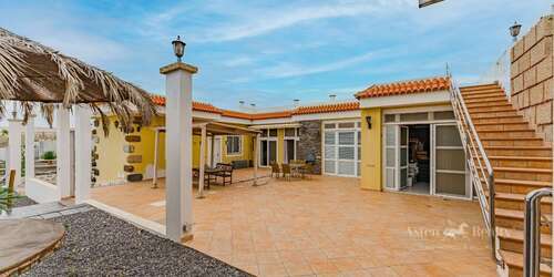 6 Bedroom House - Las Galletas