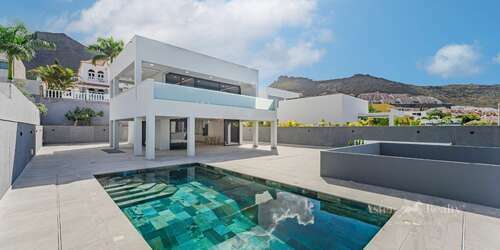 4 Bedroom Villa - El Madroñal