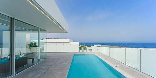 Luxury 3 Bedroom Villa