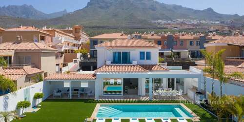 6 Bedroom Villa - El Madroñal