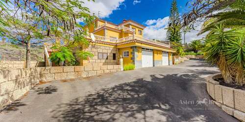 4 Bedroom Villa - San Miguel