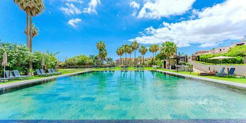 Seafront 2 Bedroom Apartment