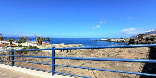Land - Puerto de Santiago