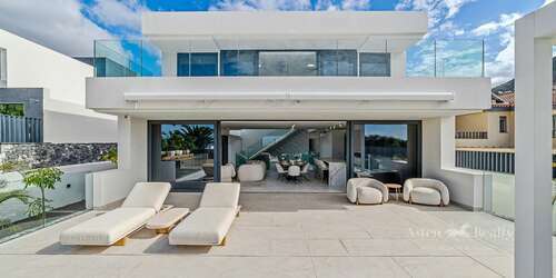 5 Bedroom Villa - El Madroñal