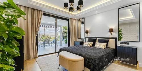 Luxury 4 Bedroom Villa - San Eugenio Alto