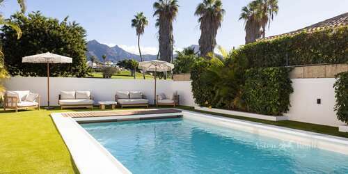 Villa mit 5 Schlafzimmern -  La Caleta