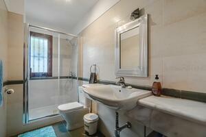 5 Bedroom Villa - El Madroñal (16)