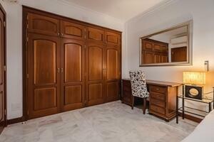 5 Bedroom Villa - El Madroñal (23)