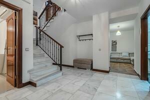 5 Bedroom Villa - El Madroñal (58)