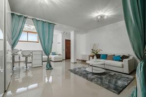 5 Bedroom Villa - El Madroñal (67)