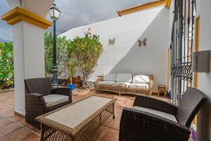 5 Bedroom Villa - El Madroñal (99)