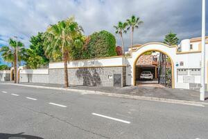 5 Bedroom Villa - El Madroñal (101)