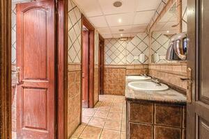 Negozio  - Puerto de Santiago (13)