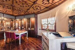 9 Bedroom Hotel - La Laguna (6)