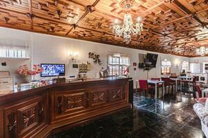 9 Bedroom Hotel - La Laguna (9)
