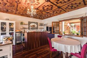 9 Bedroom Hotel - La Laguna (12)