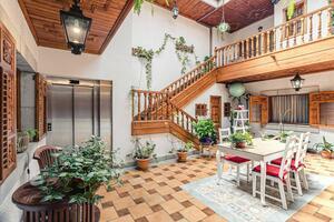 9 Bedroom Hotel - La Laguna (15)