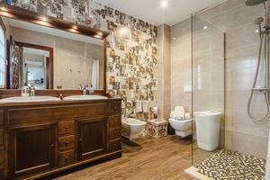 9 Bedroom Hotel - La Laguna (27)