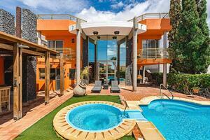 5 Bedroom Villa - El Madroñal (4)