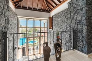 5 Bedroom Villa - El Madroñal (40)
