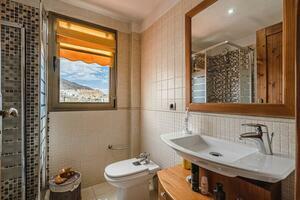 5 Bedroom Villa - El Madroñal (59)