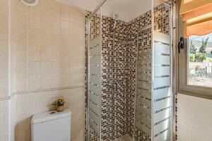 5 Bedroom Villa - El Madroñal (60)