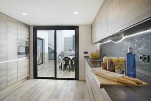 4 Bedroom House - Armeñime (7)