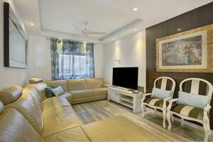 4 Bedroom House - Armeñime (12)