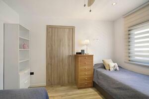 4 Bedroom House - Armeñime (23)