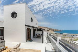 Seafront 3 Bedroom Townhouse - El Médano (23)