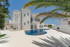 6 slaapkamers Villa -  La Caleta (0)