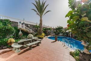 15 Bedroom Hotel - El Médano (4)