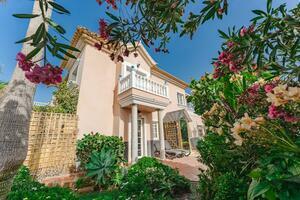 15 Bedroom Hotel - El Médano (5)