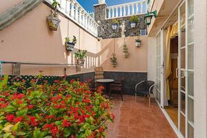 15 Bedroom Hotel - El Médano (41)