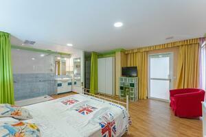 15 Bedroom Hotel - El Médano (47)