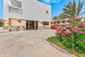 50 Bedroom Hotel - Costa del Silencio (34)