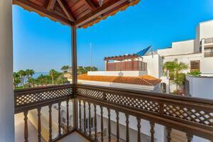 Seafront 4 Bedroom Villa - Bahía del Duque (44)