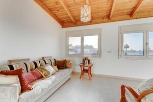 Seafront 4 Bedroom Villa - Bahía del Duque (49)