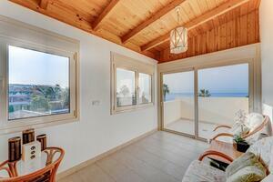 Seafront 4 Bedroom Villa - Bahía del Duque (50)