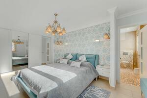 Seafront 4 Bedroom Villa - Bahía del Duque (40)