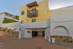 Seafront 4 Bedroom Villa - Bahía del Duque (64)