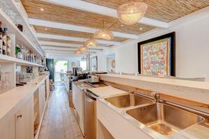 Business - San Eugenio Bajo - Pueblo Canario (5)