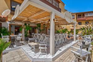 Business - San Eugenio Bajo - Pueblo Canario (10)