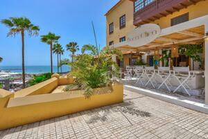 Business - San Eugenio Bajo - Pueblo Canario (14)