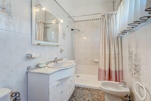 6 Bedroom House - Tijoco Alto (32)