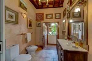 Luxury 6 Bedroom House - Icod de Los Vinos — photo 50 of 84