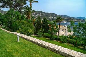 Seafront 7 Bedroom Villa - International (14)