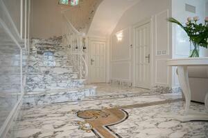 Seafront 7 Bedroom Villa - International (28)