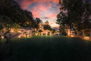 Seafront 7 Bedroom Villa - International (99)